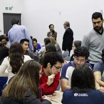 Mesas de Diálogo con Ética reunió a 176 alumnos y a 8 profesores de la