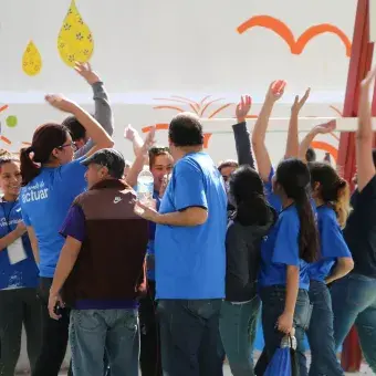 Todos juntos celebrando el trabajo que se realizo durante el día 