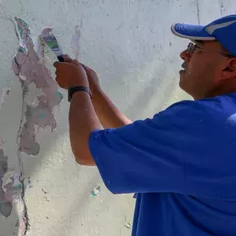 La comunidad del Tec Campus Toluca unió esfuerzos para pintar la escuela Miguel Hidalgo en San Antonio Buenavista