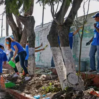 La comunidad del Tec Campus Toluca unió esfuerzos para pintar la escuela Mihuel Hidalgo en San Antonio Buenavista