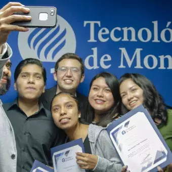 Reconoce Tec Veracruz a los mejores estudiantes del año (fotogalería)