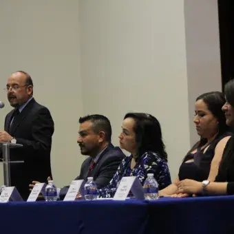 Entrega de Beca al Talento Académico 3