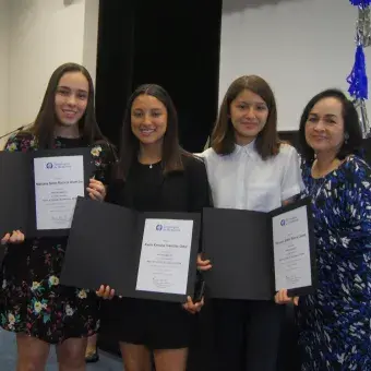 Entrega de Beca al Talento Académico 15