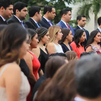 Foto de generación Profesional y PrepaTec
