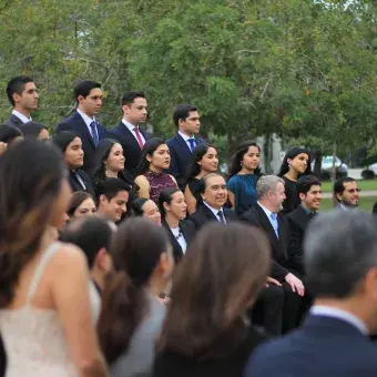 Foto de generación Profesional y PrepaTec