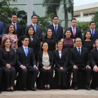 Foto de generación Profesional y PrepaTec