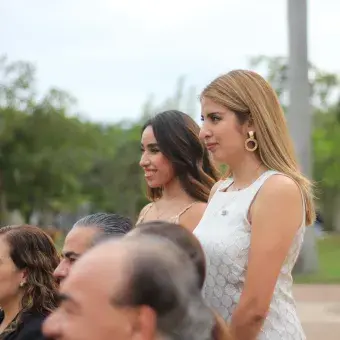 Foto de generación Profesional y PrepaTec