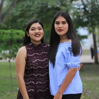 Foto de generación Profesional y PrepaTec