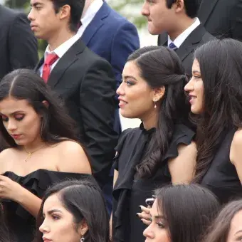 Foto de generación Profesional y PrepaTec