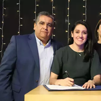 Así se vivió la ceremonia de firma de título del campus Monterrey