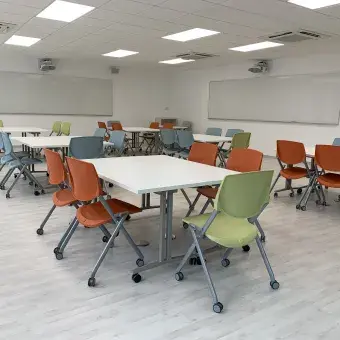 Biblioteca, Profesional, Salones nuevos, PrepaTec, Campus Irapuato