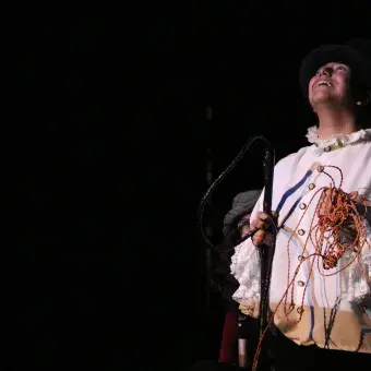 "Esperando a Godot: Teatro del Absurdo" Fotogalería