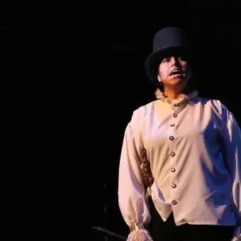 "Esperando a Godot: Teatro del Absurdo" Fotogalería