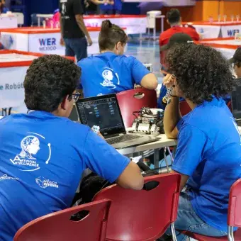 Estudiante se encuentra en la competencia.