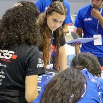 Estudiante se encuentra en la competencia.