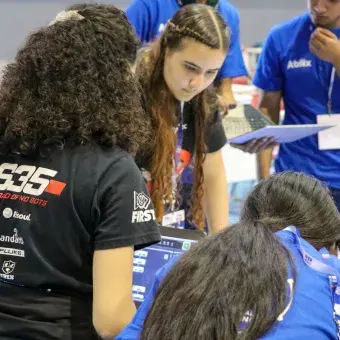 Estudiante se encuentra en la competencia.
