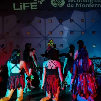 Canto, danza, música en el festival de arte del tec de monterrey en Zacatecas
