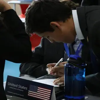 Delegado de EEUU en el Consejo Económico y Social.  