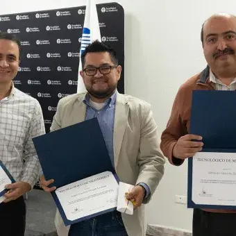 Bienvenida a profesores al semestre (viernes)