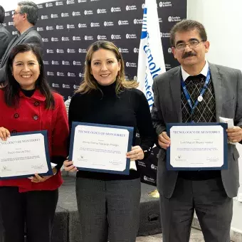 Bienvenida a profesores al semestre (viernes)