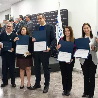 Bienvenida a profesores al semestre (viernes)