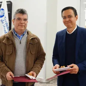 Bienvenida a profesores al semestre (jueves)