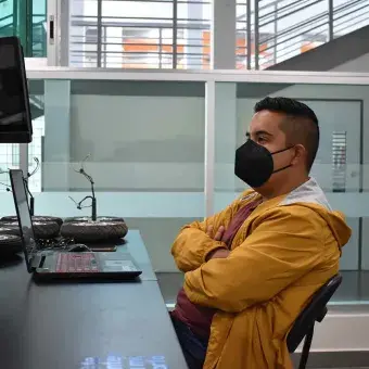Tec Guadalajara reanuda actividad en laboratorios del campus. 