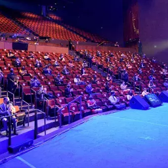 El Auditorio Luis Elizondo vuelve a la presencialidad.