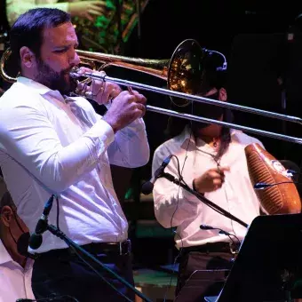 Trombonista principal en el Auditorio Luis Elizondo