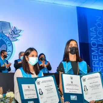 Graduación de alumnos de profesional 2021