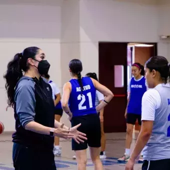 entrenamiento-equipo-femenil