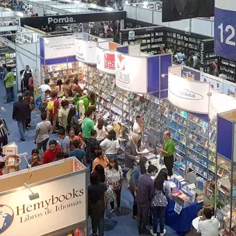 Escritores, hologramas y talleres en la Feria del Libro del Tec