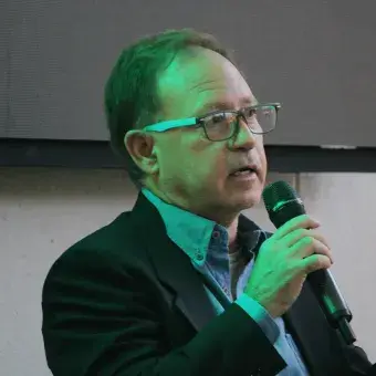 40_años_de_arquitectura_en_Tec_campus_Querétaro_Conversatorio
