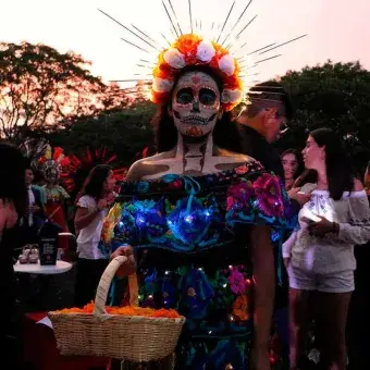 La PrepaTec celebró el tradicional Día de Muertos en el noveno festival Omeyocán 2022 en el Tec campus Cuernavaca