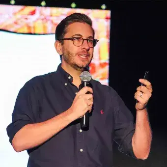 metaverso tec y milenio laguna speaker snapchat