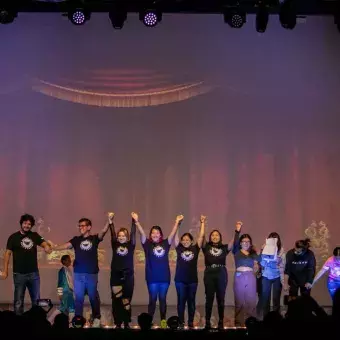 Tec Pue da bienvenida a las fiestas con música, luces y ballet (fotos)