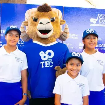 Primer Torneo de Gol EXATEC en Ciudad Juárez ue recauda una beca del 100% para una mujer ingeniera