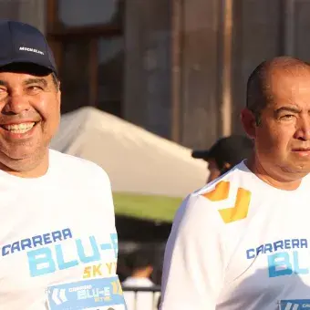 Corredores sonriendo