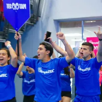 Escuela de Ingeniería de Tec Tampico entrando a los Olimpiatec