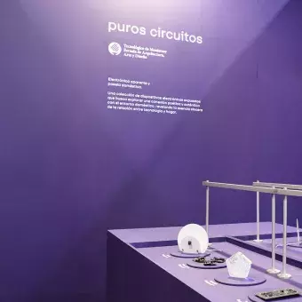 Exposición Puros Circuitos en ZONA MACO