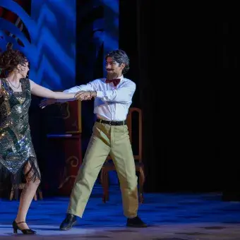 lily y vlad bailando