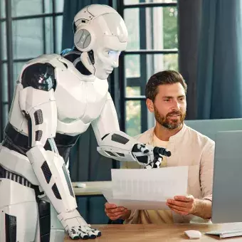 Expertos reflexionan y aconsejan cómo integrar la IA en los negocios