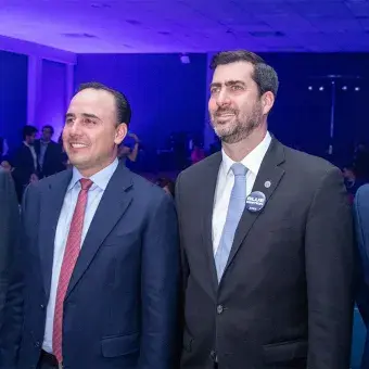 Javier Díaz, Manolo Jiménez, Juan Pablo Murra y Adrián González en evento del 50 aniversario del Tec de Monterrey campus Saltillo.