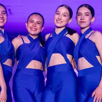 Alumnas de la compañía de baile.
