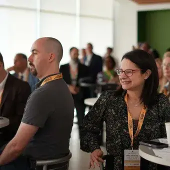 Asistentes a la cumbre durante las actividades en EXPEDITION FEMSA.