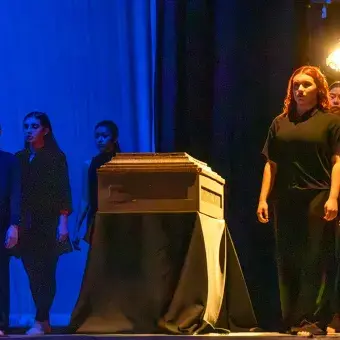 Las bailarinas del Tec de Monterrey campus Laguna exploraron la pérdida en su presentación de danza
