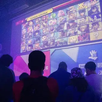 Torneo del videjouego 'Super Smash'