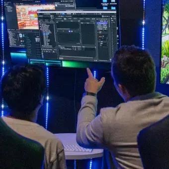 Estaciones de información sobre carreras en el Tec