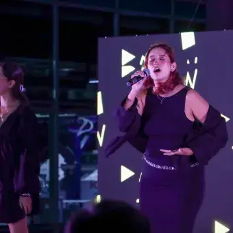 Presentación de compañía de canto