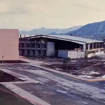 Construcción de la alberca del Tec de Monterrey campus Laguna